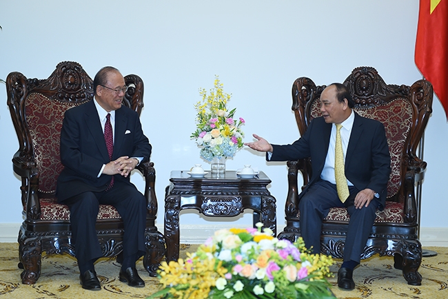 Thủ tướng tiếp Cổ vấn Li&ecirc;n minh hữu nghị Việt - Nhật. (Ảnh: VGP)