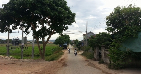 Nghệ An: Bán khống 18 lô đất cho dân, nguyên Bí thư đảng ủy, Chủ tịch UBND xã bị công an bắt