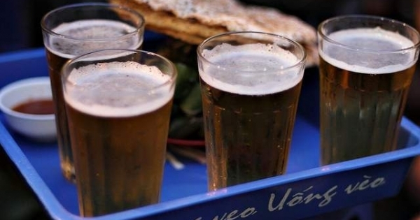 Nguy cơ lây nhiễm viêm gan A khi uống bia giá rẻ
