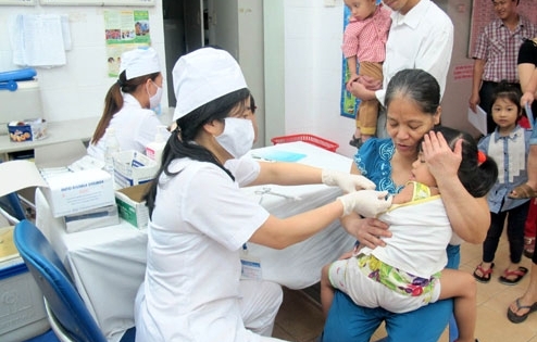 2.000 liều vắc xin Pentaxim sẽ được đăng ký qua mạng vào 9h ngày 22/6