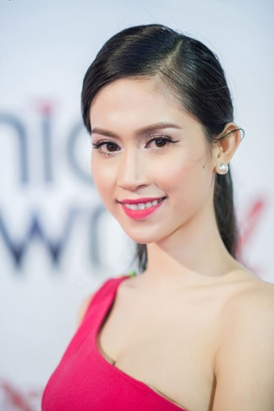 Hoa hậu Thu Vũ bị cả cư d&acirc;n mạng Việt Nam lẫn Philippines phản ứng gay gắt. Ảnh: FBNV.