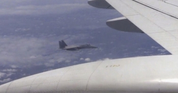 Chiến đấu cơ Trung Quốc bị nghi định tấn công máy bay Nhật ở Hoa Đông