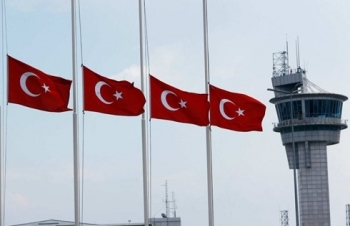 Thổ Nhĩ Kỳ tuyên bố quốc tang tưởng nhớ các nạn nhân trong vụ đánh bom