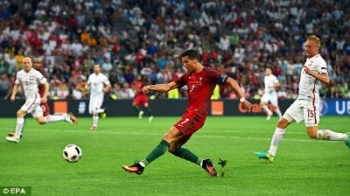 Chi tiết Ba Lan vs Bồ Đào Nha: Luân lưu đầy kịch tính