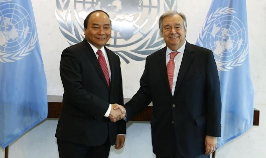 Thủ tướng Ch&iacute;nh phủ Nguyễn Xu&acirc;n Ph&uacute;c v&agrave; Tổng Thư k&yacute; LHQ Antonio Guterres.