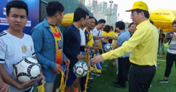 Khai mạc giải bóng đá tranh Cúp Trung Thành lần thứ V chào mừng kỷ niệm ngày Báo chí Việt Nam
