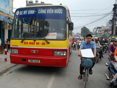 Hà Nội: Điều chỉnh lộ trình tuyến buýt số 33