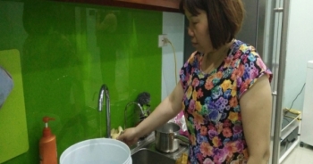 Hà Nội: Cư dân Rice City Linh Đàm khốn khổ vì mất nước kéo dài