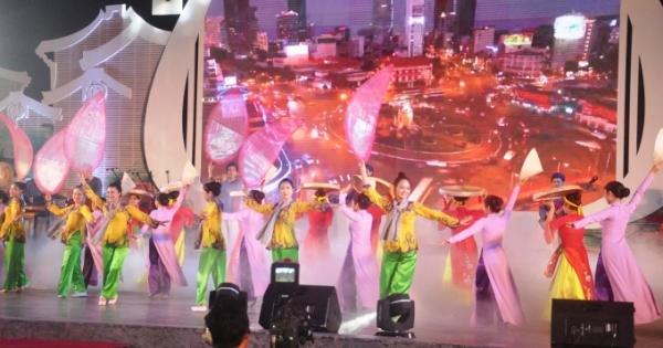 Festival Quảng Nam 2017: Hơn 1.000 nghệ sĩ tham gia hợp xướng quốc tế tại phố cổ Hội An