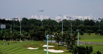 Cận cảnh sân golf VIP nằm trong… sân bay Tân Sơn Nhất