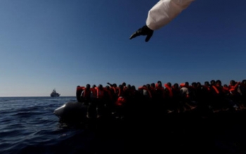 Italy cứu 2.500 người di cư trên Địa Trung Hải