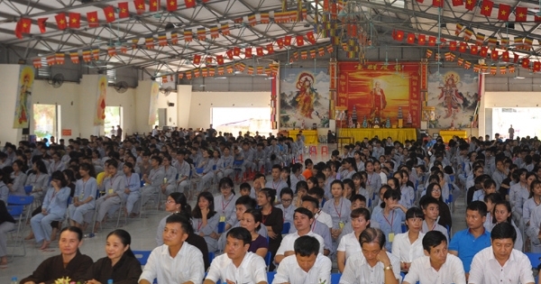 Hà Nội: Hàng nghìn học sinh hào hứng với khóa tu mùa hè tại Chùa Khai Nguyên