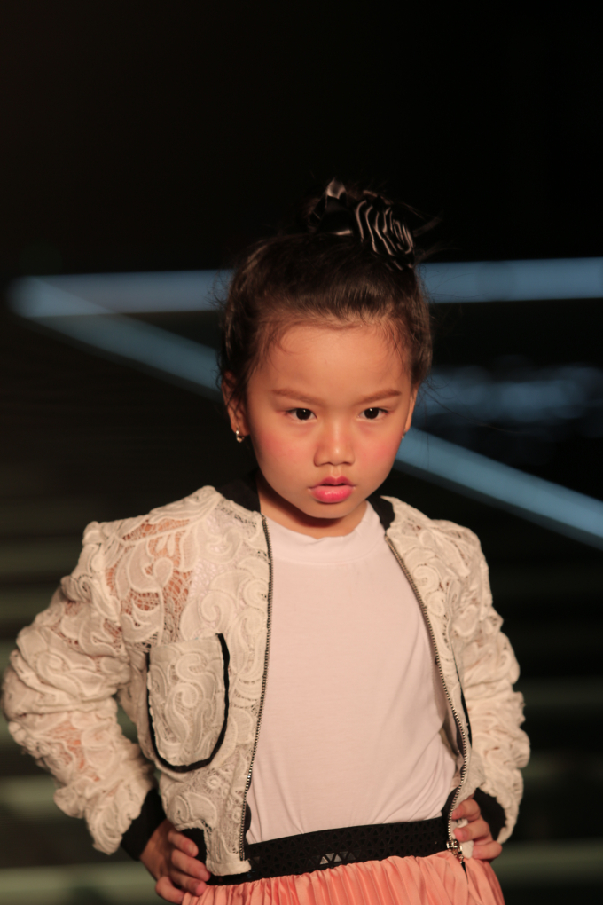 Kh&aacute;n giả m&atilde;n nh&atilde;n với Tuần lễ thời trang trẻ em Việt Nam - Vietnam Junior Fashion Week m&ugrave;a thứ 3