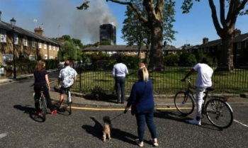 Chia rẽ giàu - nghèo ở London qua vụ cháy tháp Grenfell