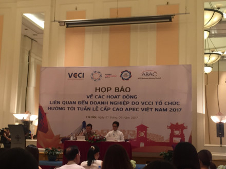 Họp b&aacute;o giới thiệu c&aacute;c hoạt động của doanh nghiệp (DN) trong năm APEC Việt Nam 2017. Nguồn ảnh: Thu Trang
