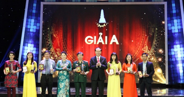 Lễ trao Giải Báo chí Quốc gia lần thứ XI-năm 2016