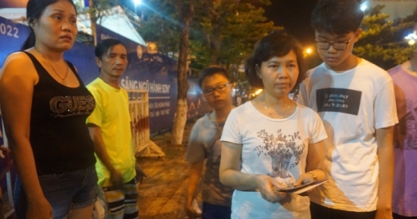 Đà Nẵng: Nhiều khán giả không thể xem pháo hoa vì mua nhầm vé giả