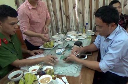 Yên Bái: Một nhà báo bị khởi tố vì nhận tiền của doanh nghiệp