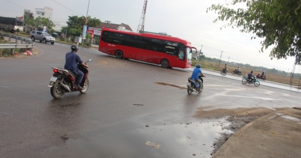 Ngã tư tại thị xã Điện Bàn, Quảng Nam: Cần lắp đặt đèn tín hiệu giao thông