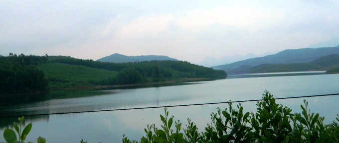 Khu vực hồ Ph&uacute; Ninh - nơi xảy ra vụ đuối nước.