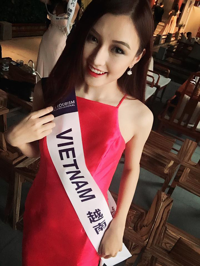 Đặng Phạm Phương Chi lọt top 10 Nữ ho&agrave;ng Du lịch Quốc tế 2016.