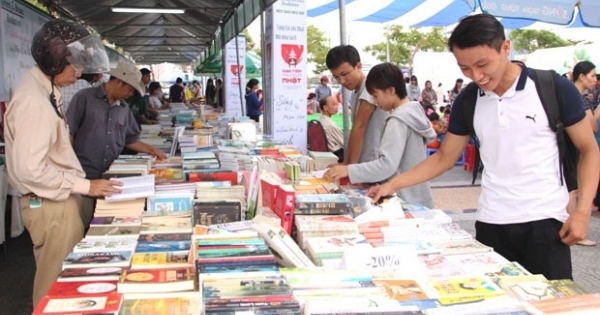 Nhiều hoạt động ấn tượng tại Tuần lễ sách Sơn Trà - Đà Nẵng 2017