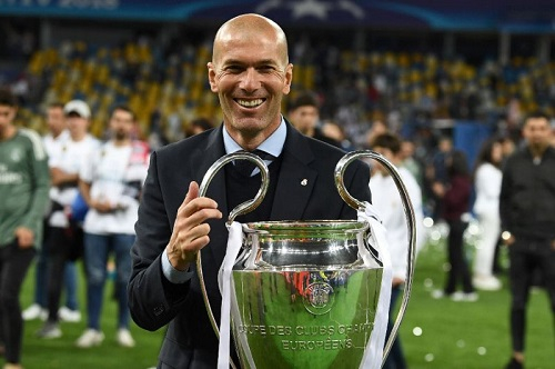 &nbsp;Zinedine Zidane bất ngờ từ chức HLV Real Madrid.