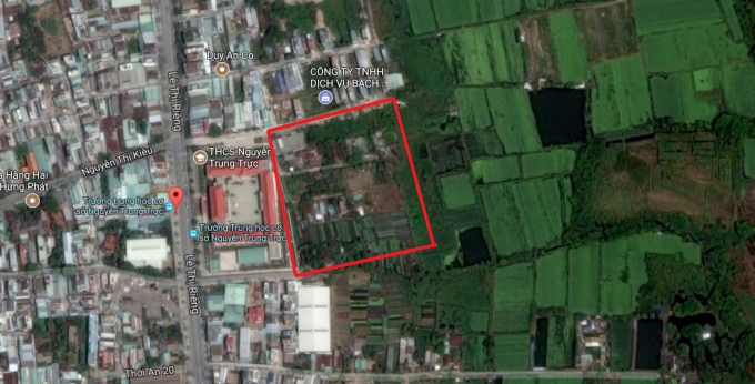 Phần đất được quy hoạch Trường THPT cũ b&ecirc;n cạnh Trường THCS Nguyễn Trung Trực hiện đang được để trống.