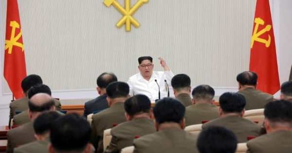 Phía sau quyết định “thay máu” quân đội của ông Kim Jong-un
