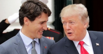 Ông Trump hỏi xoáy Thủ tướng Canada chuyện "đốt Nhà Trắng"