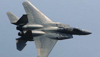 Tiêm kích F-15 của Mỹ đâm xuống biển Nhật Bản