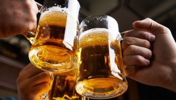 Tiêu dùng 72h: World Cup 2018 - Hãy uống bia một cách lành mạnh