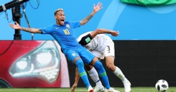 Công nghệ VAR "vạch mặt" kịch sỹ Neymar trong trận đấu giữa  Brazil và Costa Rica