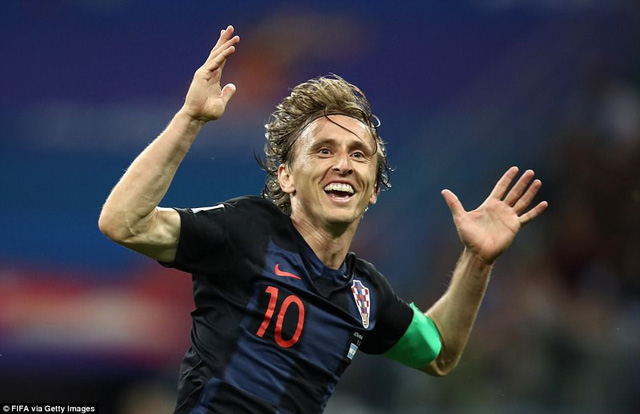 Màn trình di&ecirc;̃n xu&acirc;́t sắc của Luka Modric và đ&ocirc;̀ng đ&ocirc;̣i tại vòng bảng World Cup 2018. (Ảnh: FIFA via Getty Images)