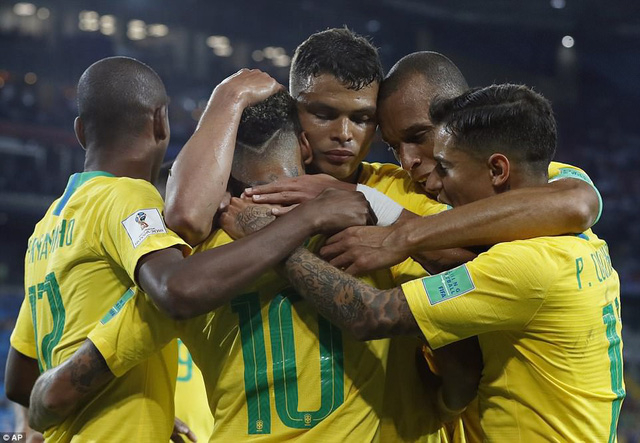 Brazil rơi v&agrave;o nh&aacute;nh đấu kh&oacute; khăn ở v&ograve;ng knock-out World Cup 2018.