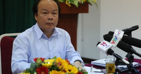Kỷ luật cảnh cáo Thứ trưởng Bộ Tài chính Huỳnh Quang Hải do vi phạm lối sống