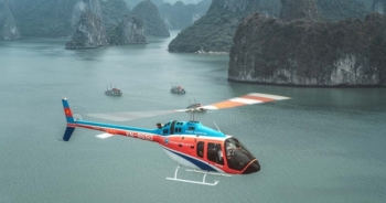 Trực thăng ngắm cảnh vịnh Hạ Long tuyệt đẹp lên CNN