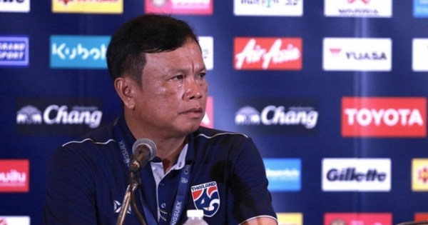 HLV tuyển Thái Lan không chấp nhận là số 2 Đông Nam Á