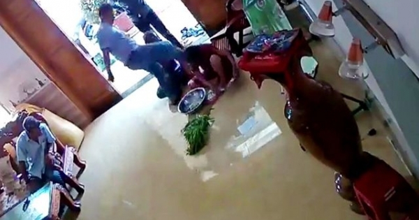 Quảng Nam: Côn đồ xông vào nhà hành hung một phụ nữ