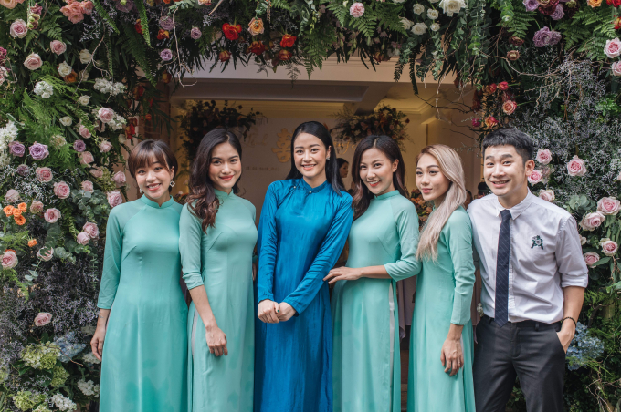 Đám cưới chính thức của MC Phí Linh và Lê Hoàng Linh sẽ diễn ra ngày mai (14/6) vào hồi 18h tại khách sạn JW Marriot, Hà Nội. 