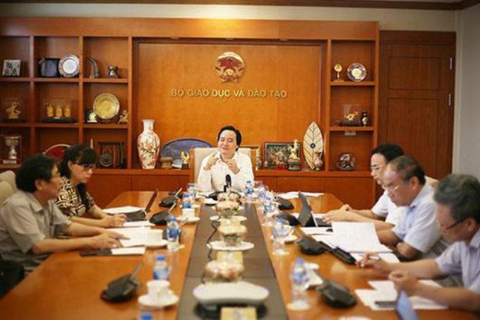 Bộ trưởng Bộ GD&amp;amp;ĐT Phùng Xuân Nhạ chủ trì họp rà soát lại công tác chuẩn bị kỳ thi THPT quốc gia năm 2019.
