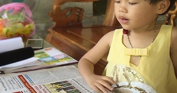 Kỳ lạ bé gái bại liệt 3 tuổi bỗng dưng biết đọc