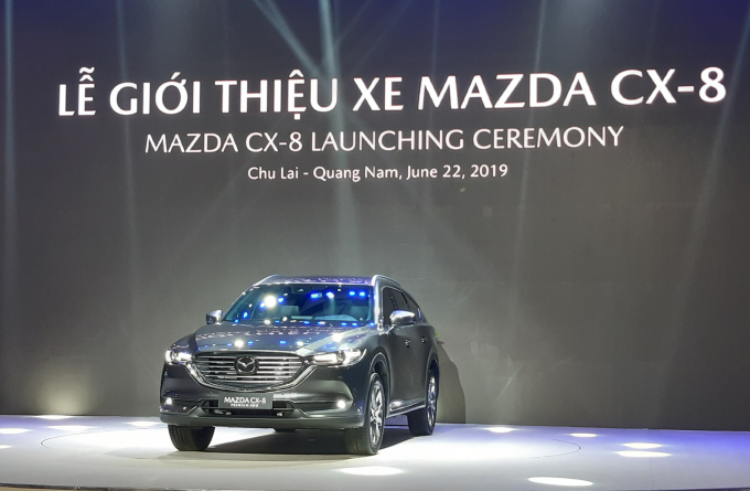 THACO giới thiệu xe Mazda CX-8.