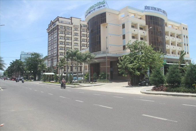 Tỉnh Bình Định hỗ trợ 32 tỉ đồng để di dời khách sạn.