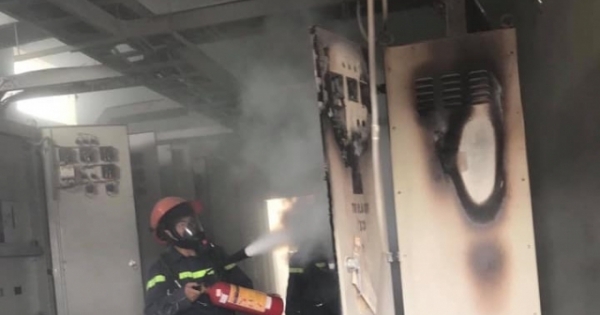 Kịp thời khống chế đám cháy tại nhà máy may ở Nghệ An