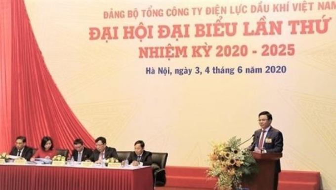 Ông Hồ Công Kỳ - Bí thư Đảng ủy, Chủ tịch HĐQT PV Power phát biểu tại Đại hội.