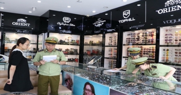 Thái Nguyên: Thu giữ gần 300 sản phẩm có dấu hiệu giả mạo thương hiệu nổi tiếng