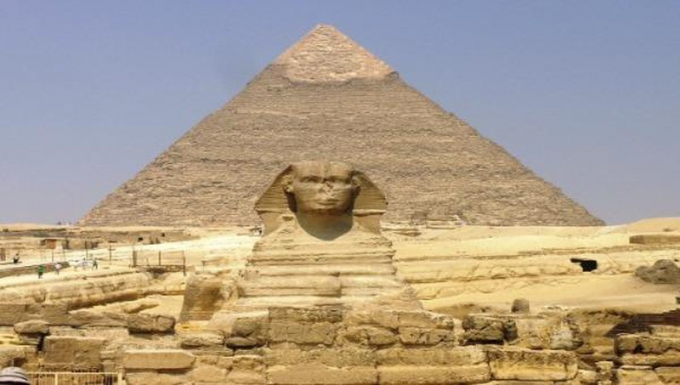 Đại kim tự tháp Giza.