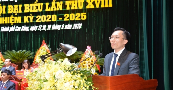 Ông Lương Tuấn Hùng được bầu giữ chức Bí thư Thành ủy Thành phố Cao Bằng