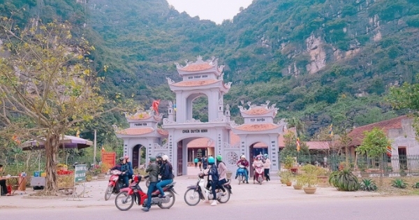 Ngôi chùa cầu duyên nổi tiếng cố đô Hoa Lư